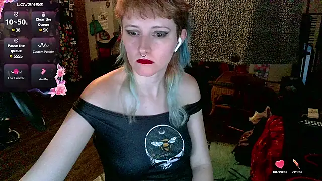 Snapshot of _hellostormy_ chatting on February 13, 2025, 10:34 am  hellostormy  online show from February 13, 2025, 10:34 am