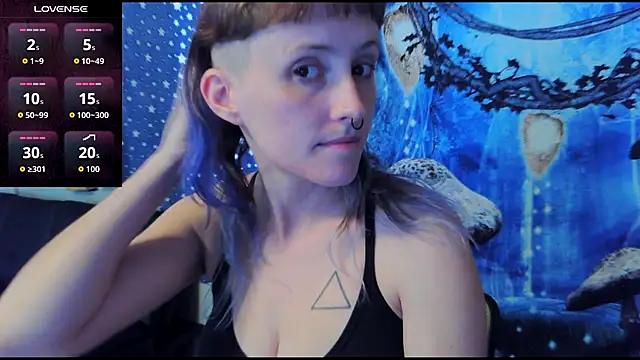 Snapshot of _hellostormy_ chatting on September 15, 2025, 3:56 pm  hellostormy  online show from September 15, 2025, 3:56 pm