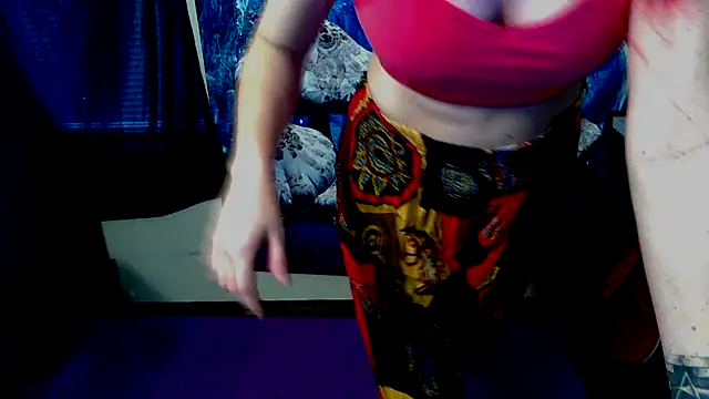 Snapshot of _hellostormy_ chatting on October 27, 2025, 3:05 pm  hellostormy  online show from October 27, 2025, 3:05 pm