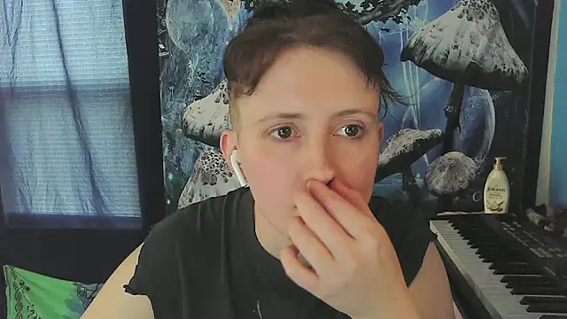  hellostormy  online show from March 9, 2026, 5:50 pm