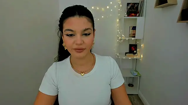 AlluringAriel online show from January 17, 2025, 3:34 am