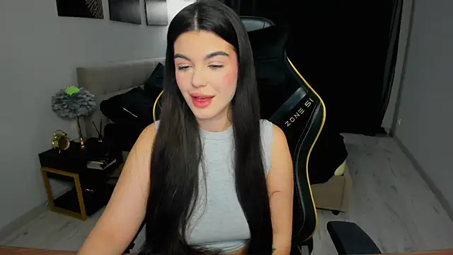 Snapshot of AlluringAriel chatting on March 26, 2026, 4:07 am AlluringAriel online show from March 26, 2026, 4:07 am