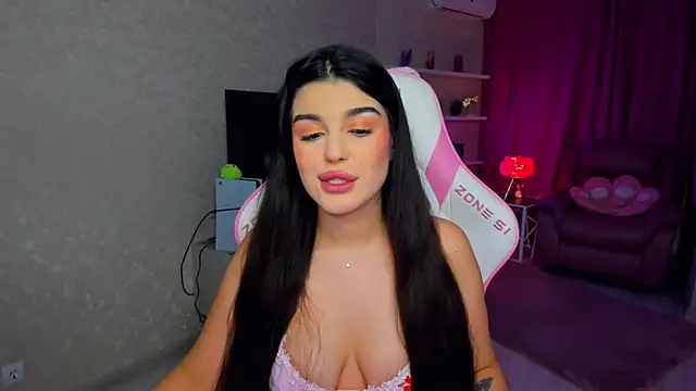 AlluringAriel online show from June 11, 2026, 12:03 pm