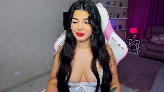 AlluringAriel online show from June 27, 2026, 11:15 am