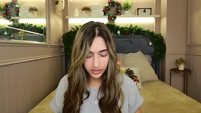 Teresa Stane online show from December 20, 2024, 5:57 am
