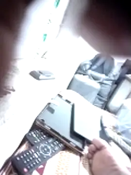 KUKU69XX online show from November 10, 2025, 5:34 pm