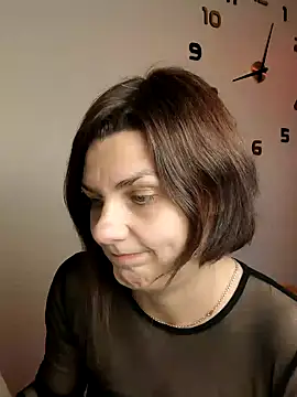 Snapshot of Magic__smile chatting on December 17, 2024, 3:06 pm Magic smile online show from December 17, 2024, 3:06 pm