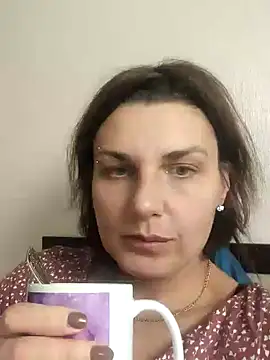 Snapshot of Magic__smile chatting on December 18, 2024, 11:24 am Magic smile online show from December 18, 2024, 11:24 am
