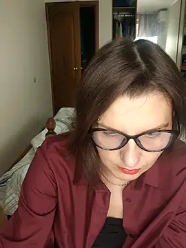 Snapshot of Magic__smile chatting on March 18, 2025, 5:41 am Magic smile online show from March 18, 2025, 5:41 am