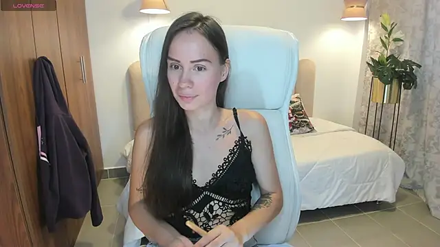 Snapshot of kiim_sweett chatting on December 16, 2024, 11:55 am kiim sweett online show from December 16, 2024, 11:55 am
