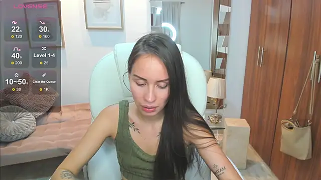 Snapshot of kiim_sweett chatting on January 3, 2025, 2:51 pm kiim sweett online show from January 3, 2025, 2:51 pm