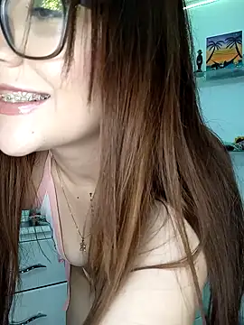 Luna SofiaXX online show from February 5, 2025, 5:52 am