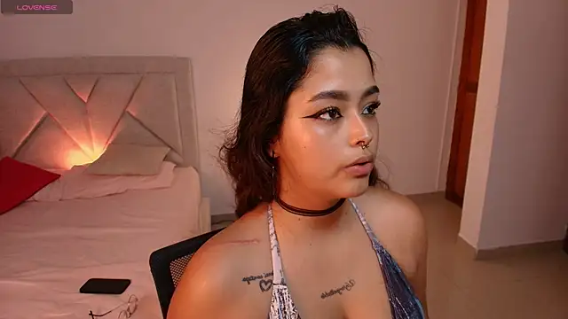 Ariana Pierce online show from June 24, 2026, 6:29 pm