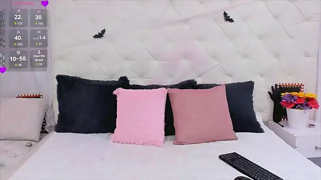 Snapshot of Valerik_cano1 chatting on October 15, 2025, 12:05 pm Valerik cano1 online show from October 15, 2025, 12:05 pm