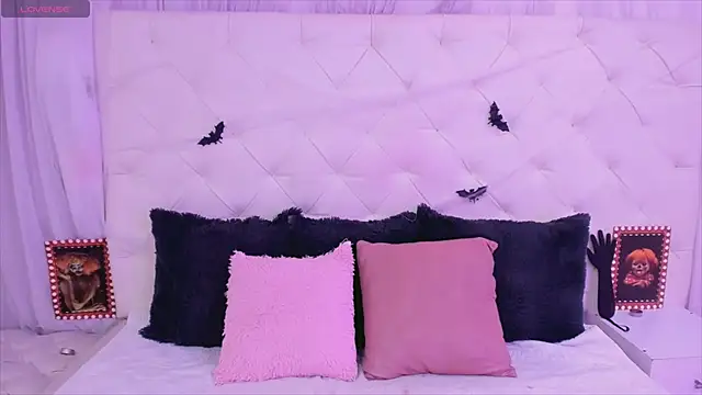 Snapshot of Valerik_cano1 chatting on October 25, 2025, 2:46 pm Valerik cano1 online show from October 25, 2025, 2:46 pm