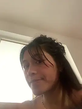 mariana 21x online show from December 29, 2024, 3:24 pm