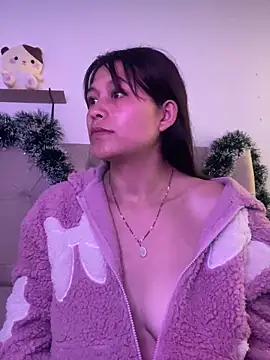mariana 21x online show from December 30, 2024, 12:52 pm
