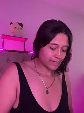 mariana 21x online show from January 21, 2025, 12:39 pm