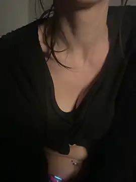 vera jim online show from March 3, 2026, 7:53 pm