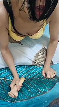 Linda-53 online show from December 22, 2024, 4:28 am