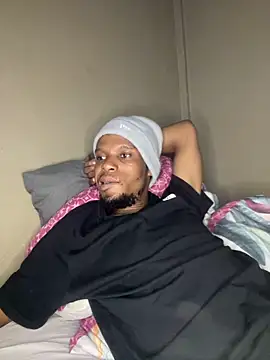 Snapshot of fathomless chatting on March 13, 2025, 8:15 am fathomless online show from March 13, 2025, 8:15 am