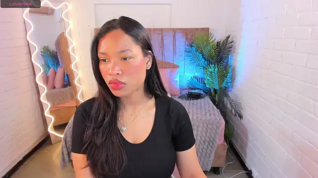 Snapshot of penelope_tay1 chatting on December 20, 2024, 3:47 am penelope tay1 online show from December 20, 2024, 3:47 am