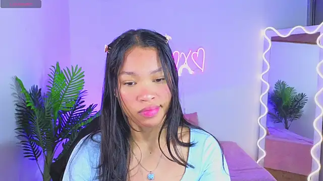 Snapshot of penelope_tay1 chatting on February 1, 2025, 3:30 am penelope tay1 online show from February 1, 2025, 3:30 am
