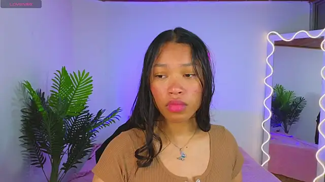 Snapshot of penelope_tay1 chatting on February 4, 2025, 3:22 am penelope tay1 online show from February 4, 2025, 3:22 am