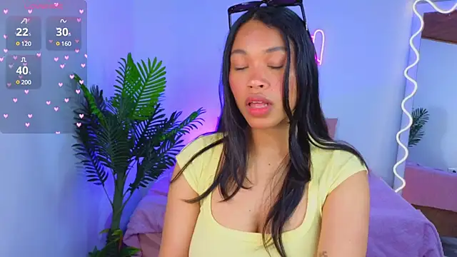 Snapshot of penelope_tay1 chatting on February 7, 2025, 3:23 am penelope tay1 online show from February 7, 2025, 3:23 am