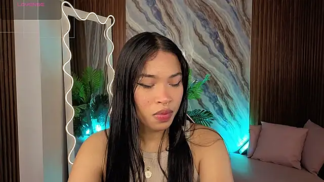 penelope tay1 online show from April 26, 2026, 3:15 am