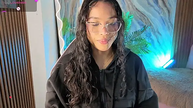 penelope tay1 online show from June 5, 2026, 3:02 am