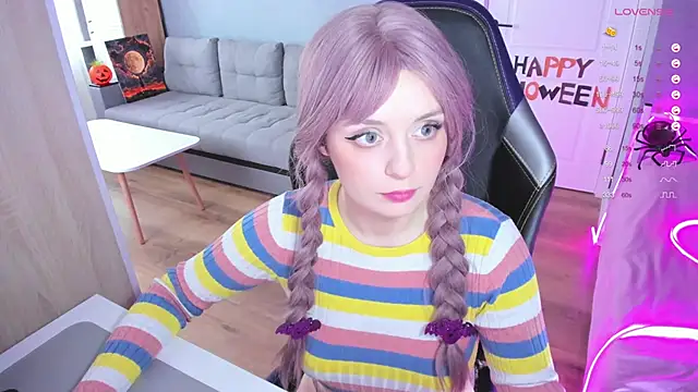 Amy honey angel online show from November 2, 2025, 11:45 am