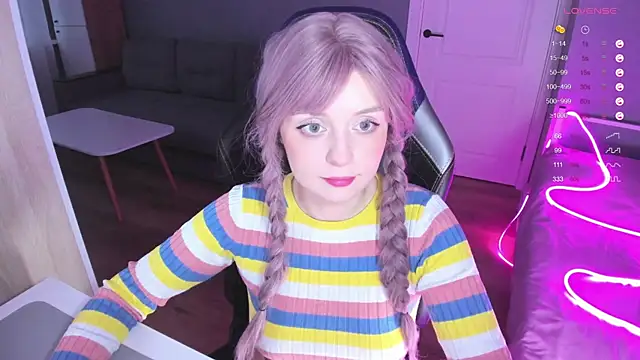 Amy honey angel online show from December 1, 2025, 12:43 pm