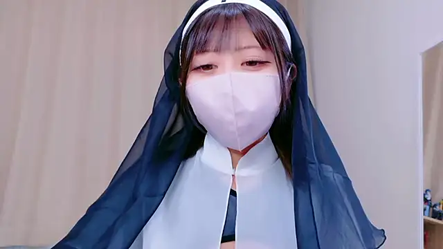 -anzu-o online show from September 14, 2025, 9:14 pm