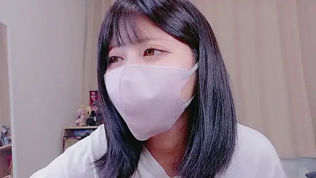 -anzu-o online show from October 27, 2025, 10:14 pm