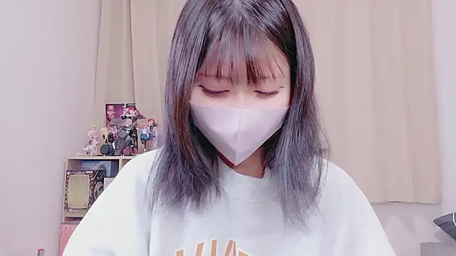 -anzu-o online show from October 31, 2025, 9:27 pm