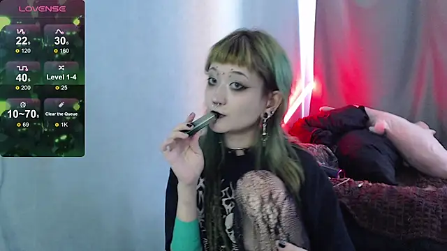 Milten-Trish online show from May 8, 2026, 1:49 pm