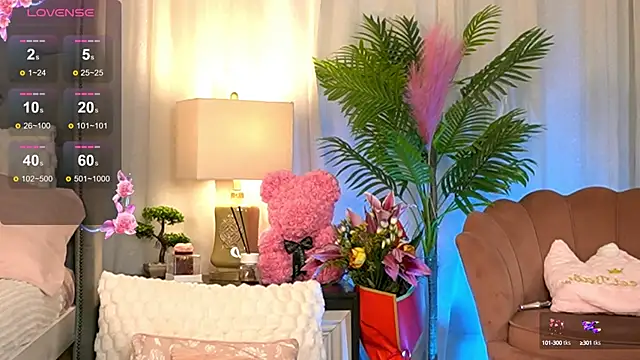 ChloeVelvet online show from March 12, 2025, 9:13 pm