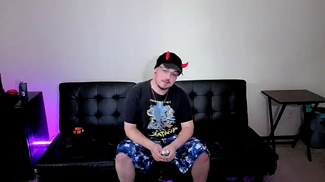 Snapshot of cmichaelxxx chatting on September 23, 2025, 9:29 pm cmichaelxxx online show from September 23, 2025, 9:29 pm