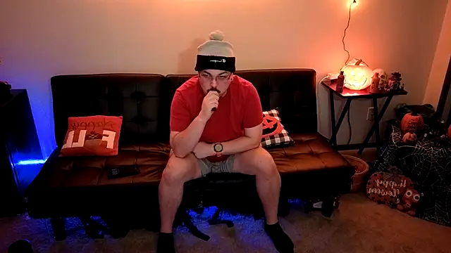 Snapshot of cmichaelxxx chatting on October 17, 2025, 12:01 am cmichaelxxx online show from October 17, 2025, 12:01 am