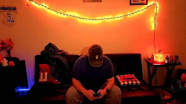 Snapshot of cmichaelxxx chatting on October 24, 2025, 12:08 am cmichaelxxx online show from October 24, 2025, 12:08 am