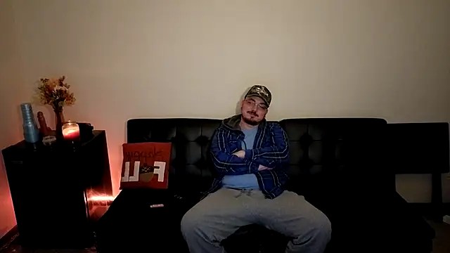 Snapshot of cmichaelxxx chatting on November 6, 2025, 6:14 am cmichaelxxx online show from November 6, 2025, 6:14 am