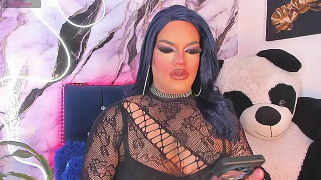 Missisabella  online show from August 3, 2026, 12:42 am