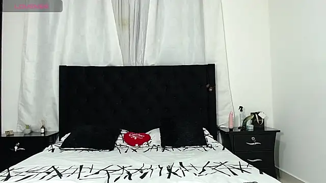 Snapshot of Beautifulkattia chatting on March 2, 2025, 12:53 am Beautifulkattia online show from March 2, 2025, 12:53 am