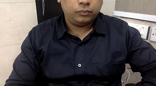 Snapshot of simpleguy1011 chatting on December 18, 2024, 3:55 pm simpleguy1011 online show from December 18, 2024, 3:55 pm