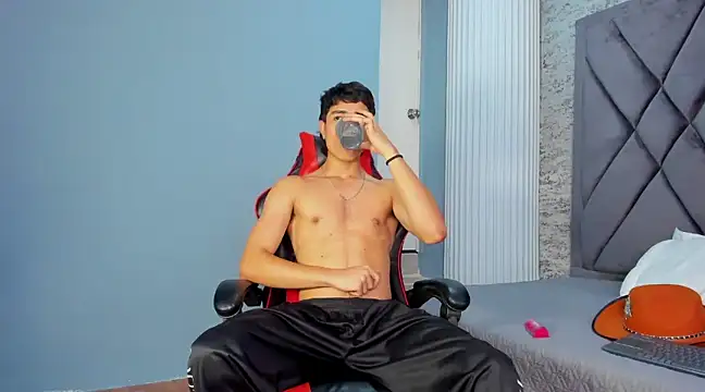 JoshRashfordd online show from February 17, 2025, 2:48 pm