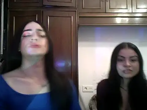 Snapshot of EDUARDA4 chatting on January 12, 2025, 12:18 am EDUARDA4 online show from January 12, 2025, 12:18 am
