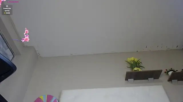 eloisa ferrer  online show from January 22, 2025, 5:26 am