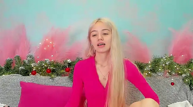 STELLA RICH online show from December 25, 2024, 9:22 pm