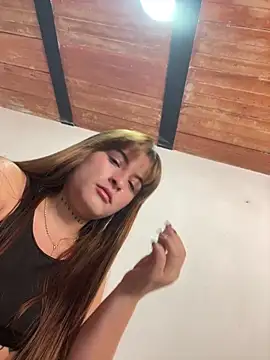 Snapshot of Liah_ferrer chatting on October 6, 2025, 3:26 am Liah ferrer online show from October 6, 2025, 3:26 am